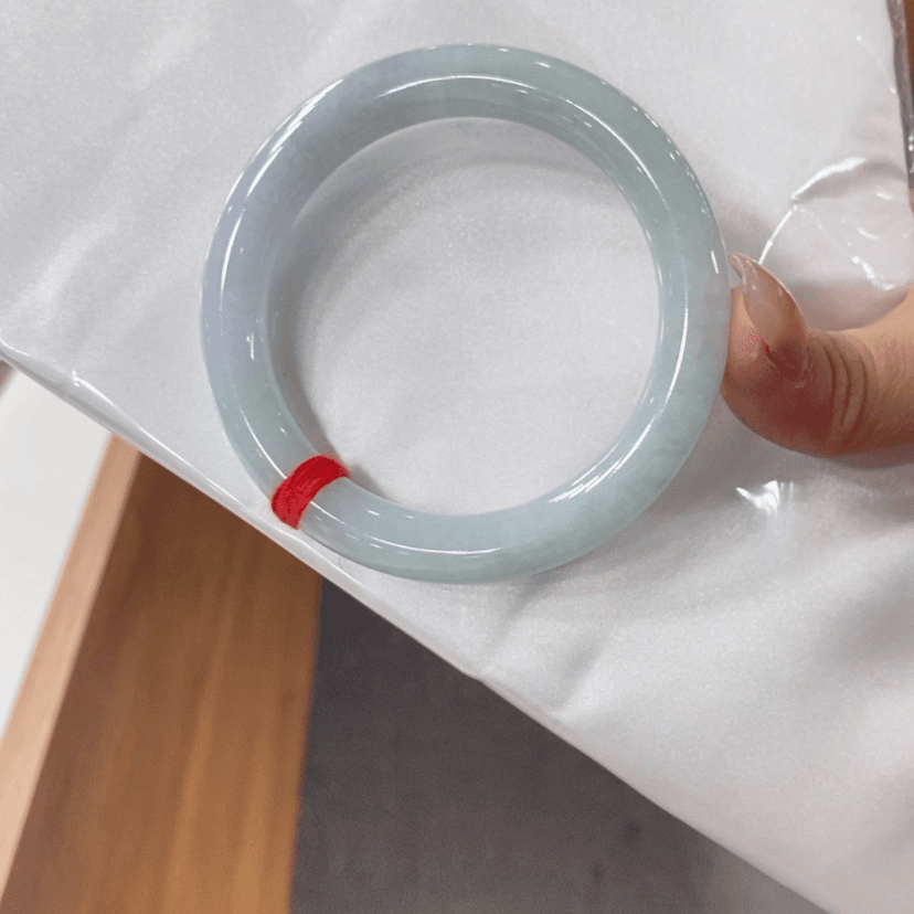 【闪购商品】翡翠手镯未镶嵌叮*?买断