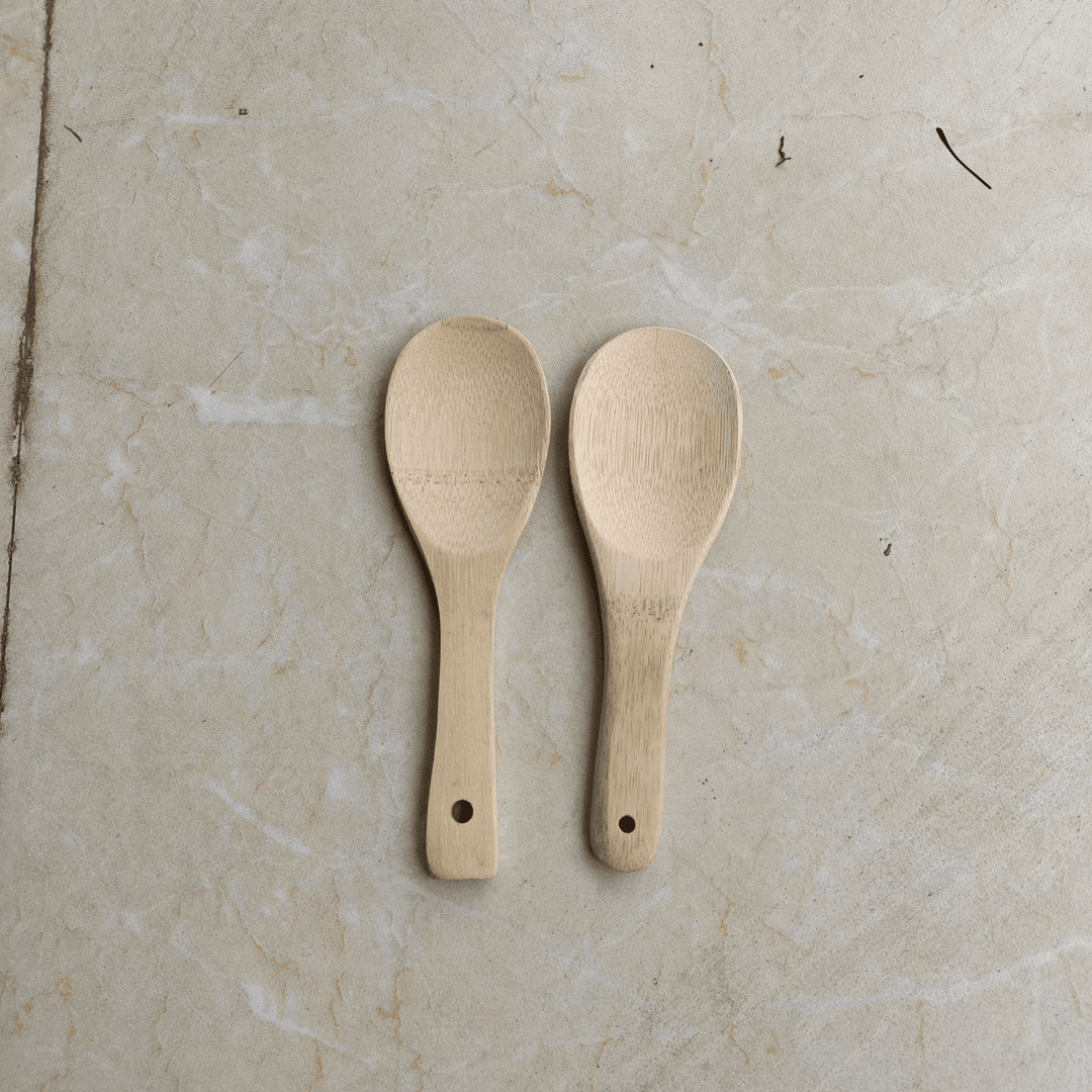 竹制饭勺，打饭用的器具