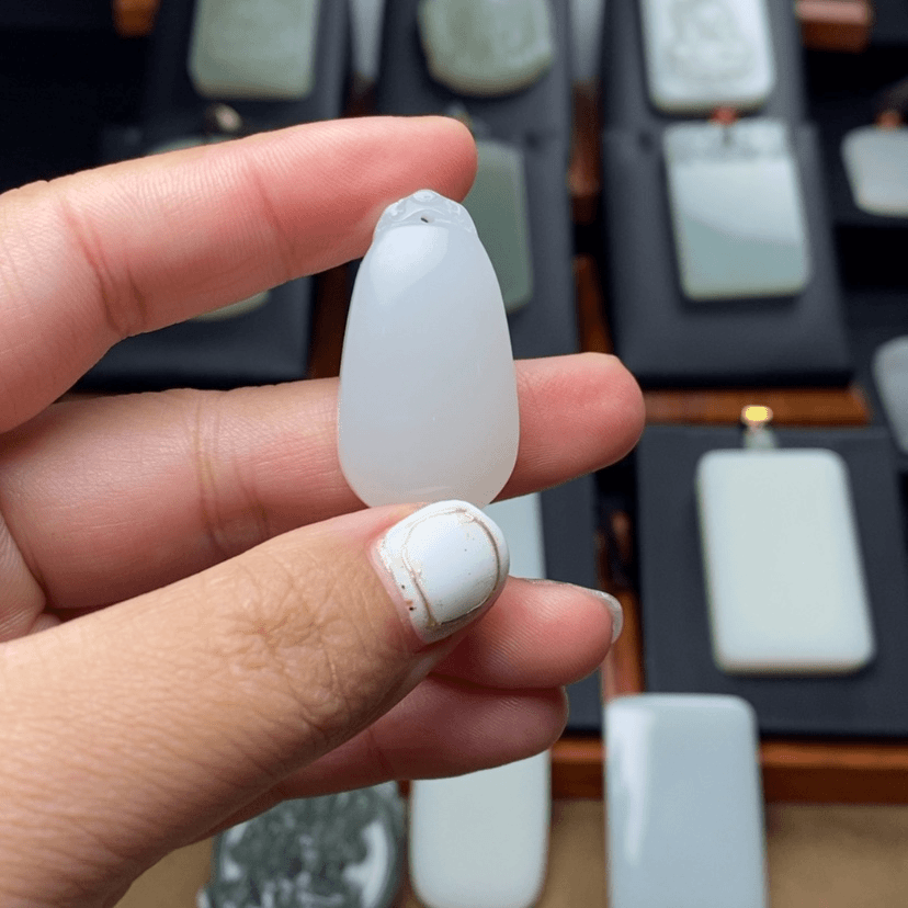 【闪购商品】和田玉（糖玉）颈饰未镶嵌永*