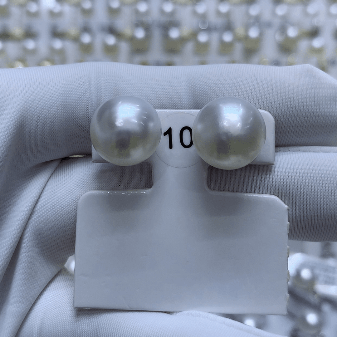 【闪购商品】海水珍珠耳饰18K金镶嵌12/13mm澳白馒头