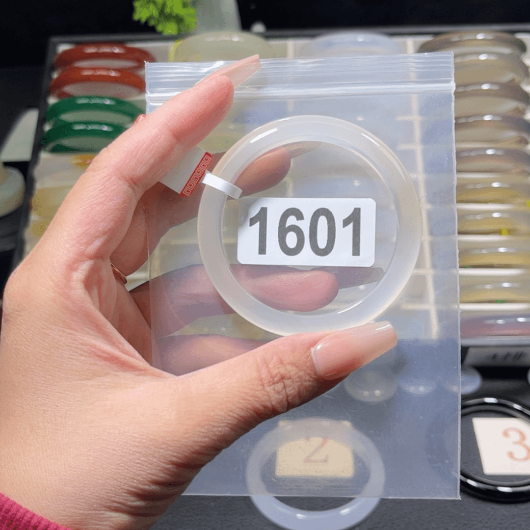 【闪购商品】玛瑙/玉髓手镯未镶嵌南*50