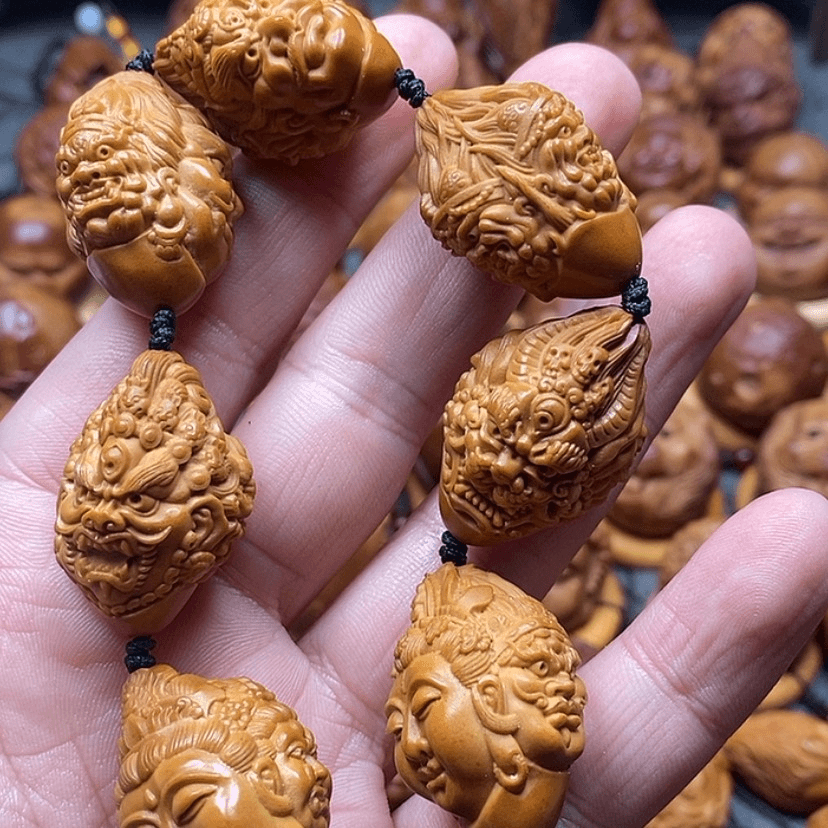 【闪购商品】橄榄核雕菏***宝