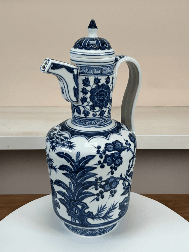 青花花卉松竹梅执壶、全品微失光、确保拍品安全请当面验货签收