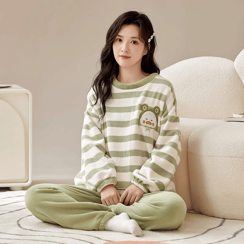 Tide card 睡衣女可爱冬季珊瑚绒加厚长袖卡通家居服学生加绒套装