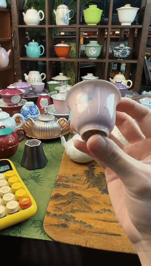 【闪购商品】密胺摆件蝴蝶杯子粉色