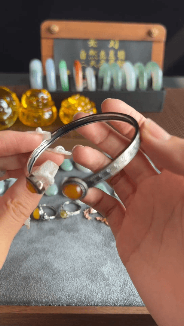 【闪购商品】翡翠吊坠(不含链)未镶嵌730