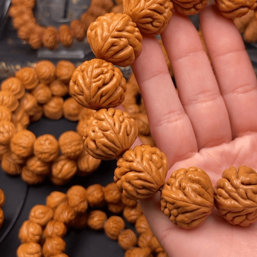 【闪购商品】桃核手串心****运Y11