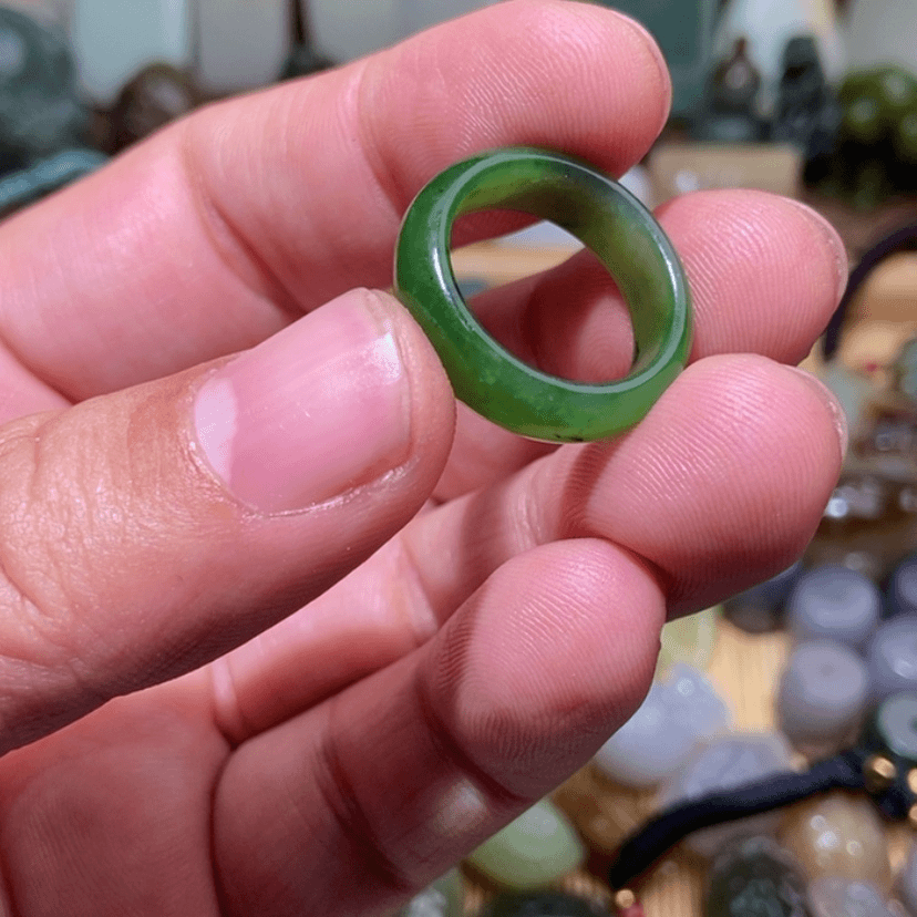 【闪购商品】和田玉（糖玉）颈饰未镶嵌?****࿐