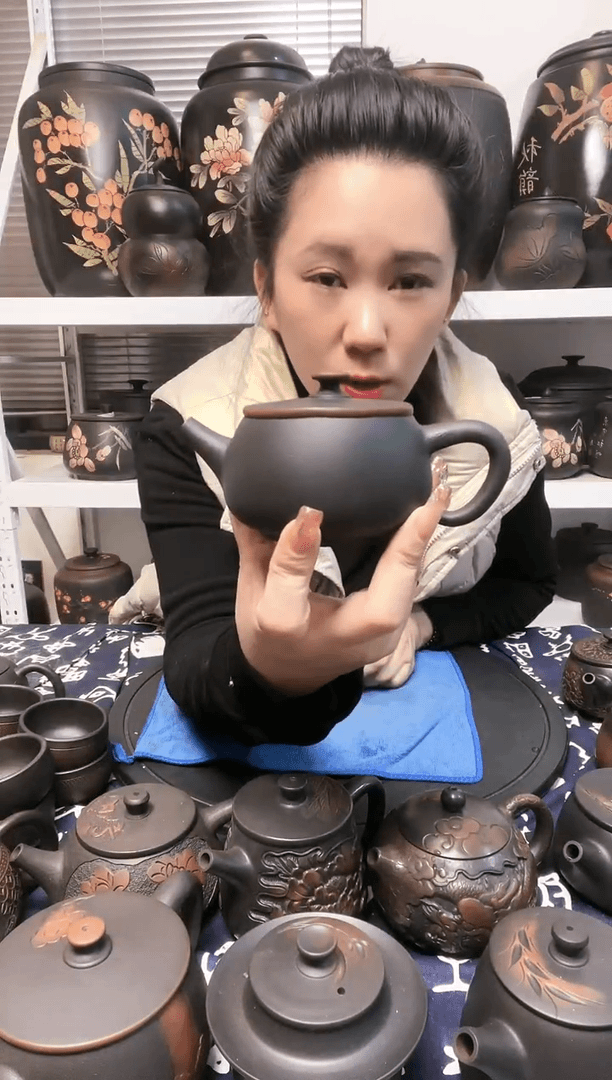 【闪购商品】陶瓷壶无礼盒网孔可提转 肌理纹素面汉瓦