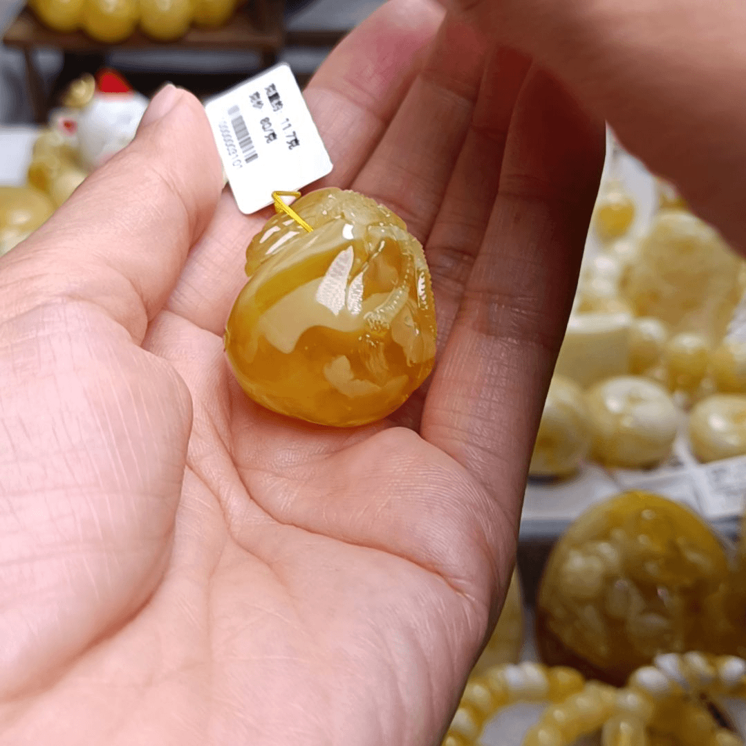 【闪购商品】蜜蜡裸石未镶嵌天****2