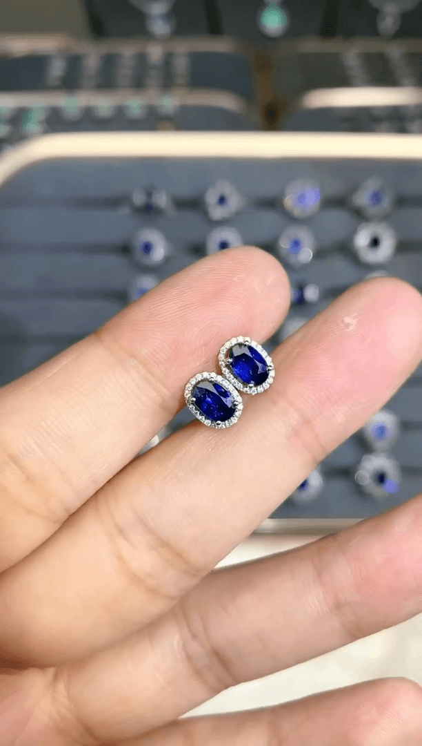 【闪购商品】蓝宝石耳饰18K金镶嵌1.06ct/七天鉴赏/顺丰包邮