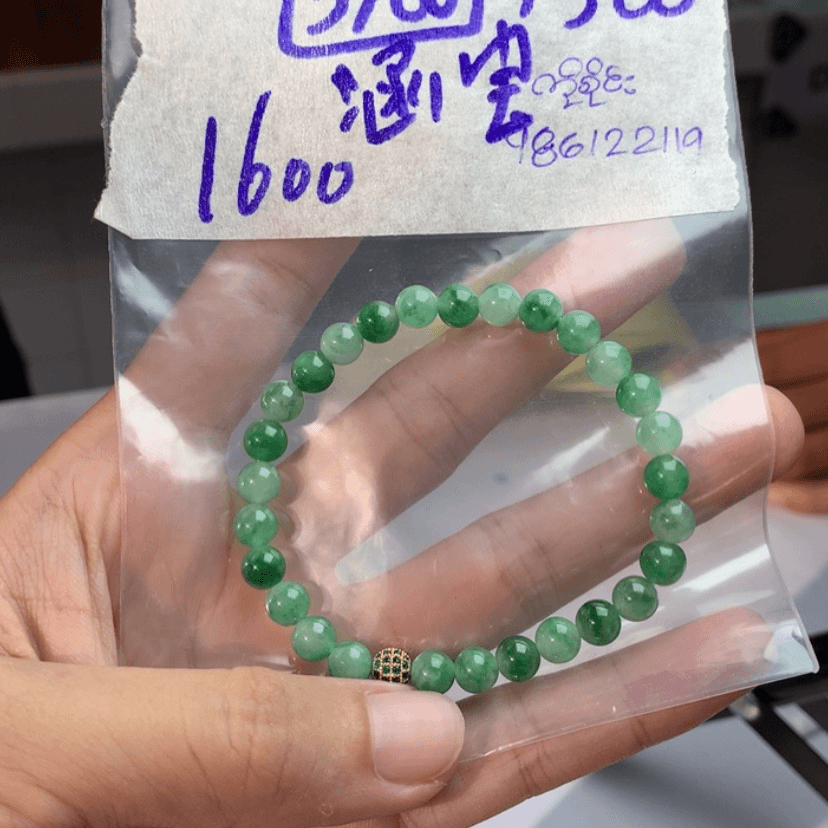 【闪购商品】定制翡翠未镶嵌涵**?