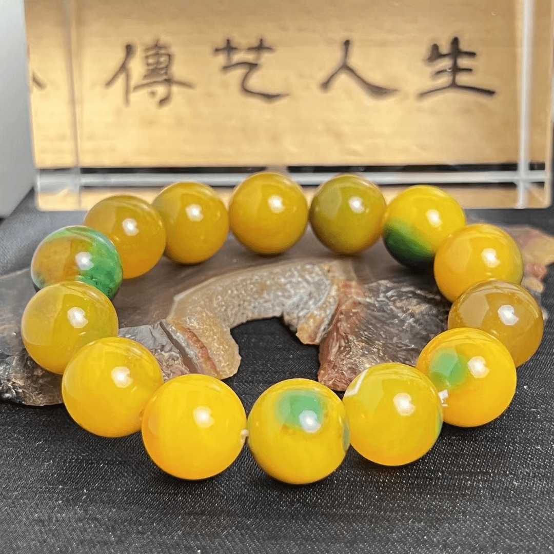 【香港老天宝珠宝】MS56-黄加绿双色药王石玛瑙手串-多样性发一件