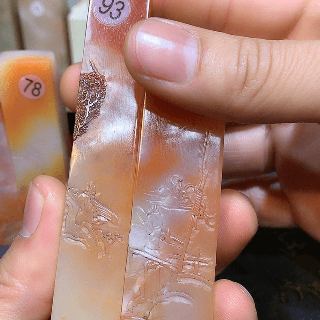 【闪购商品】心*老挝石