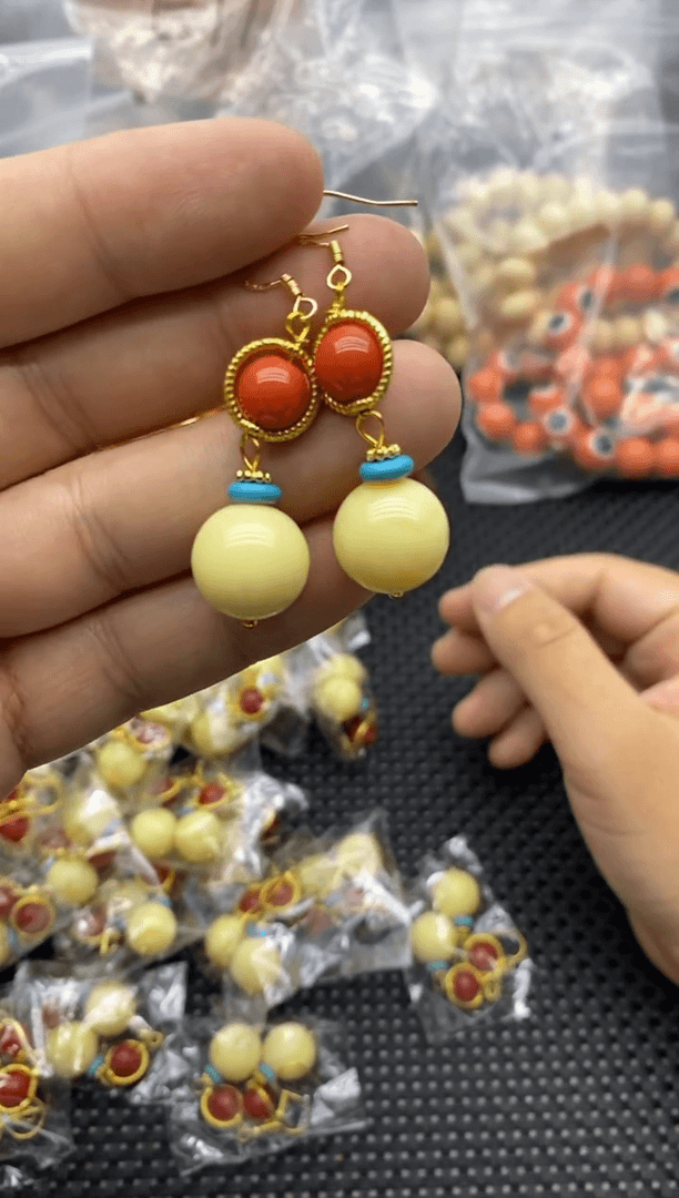 【闪购商品】蜜蜡耳饰未镶嵌F01