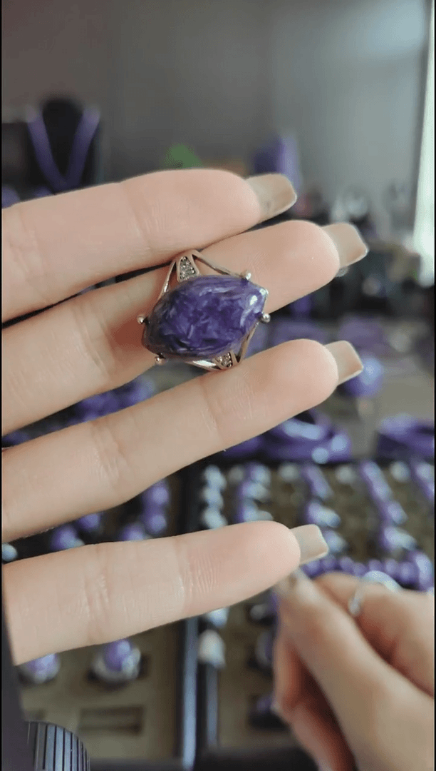 【闪购商品】查罗石戒指银S925镶嵌涛*戒指