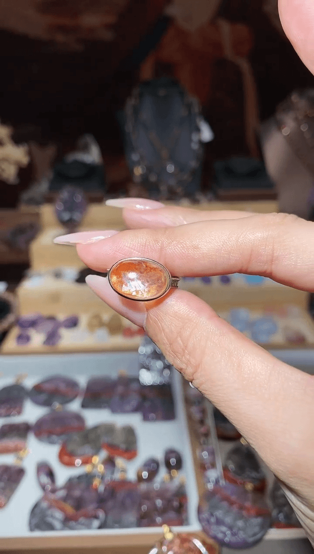 【闪购商品】水晶戒指未镶嵌红胶花