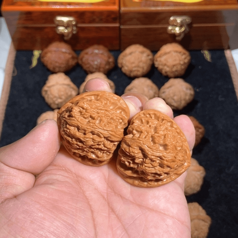 【闪购商品】文玩核桃吊坠M**℡