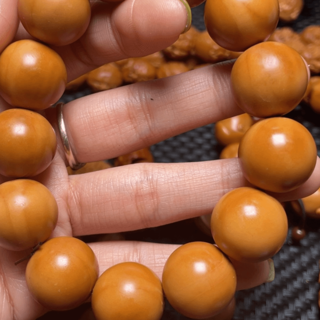 【闪购商品】橄榄核吊坠