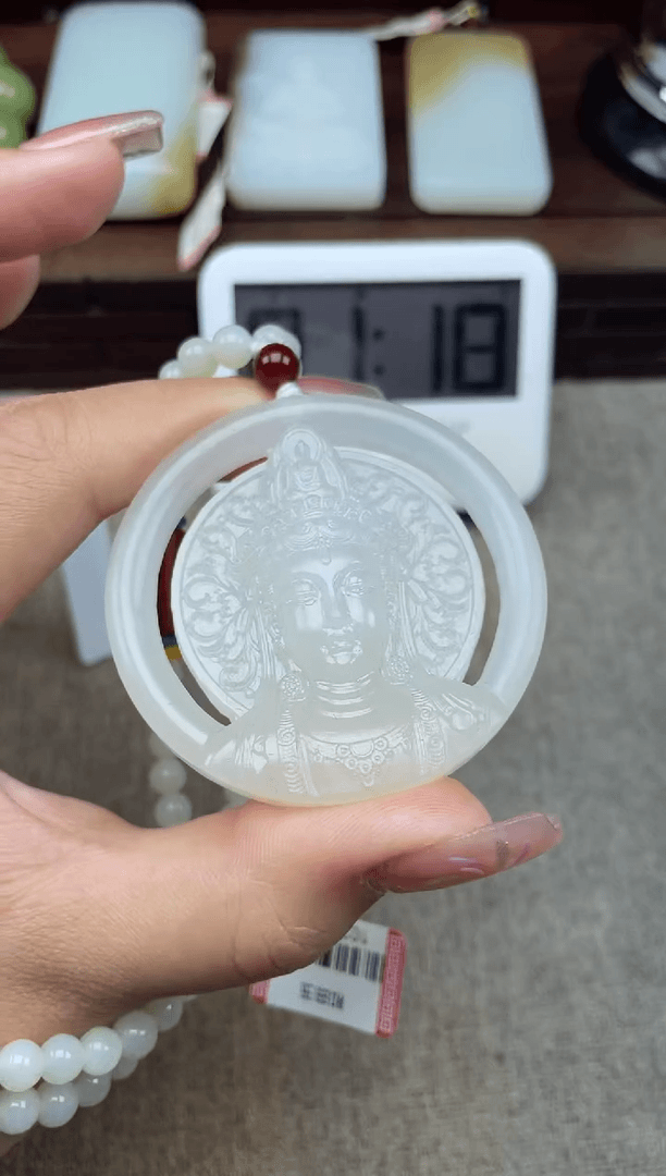 【闪购商品】和田玉吊坠(赠链)未镶嵌垚垚