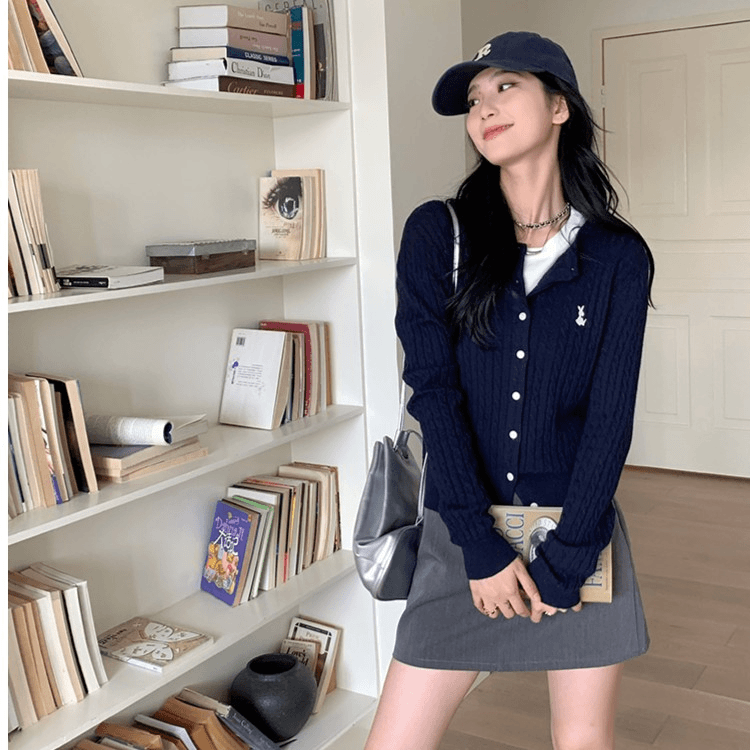 韩版慵懒风针织开衫女2023秋季新款刺绣长袖毛衣短款外套气质时尚