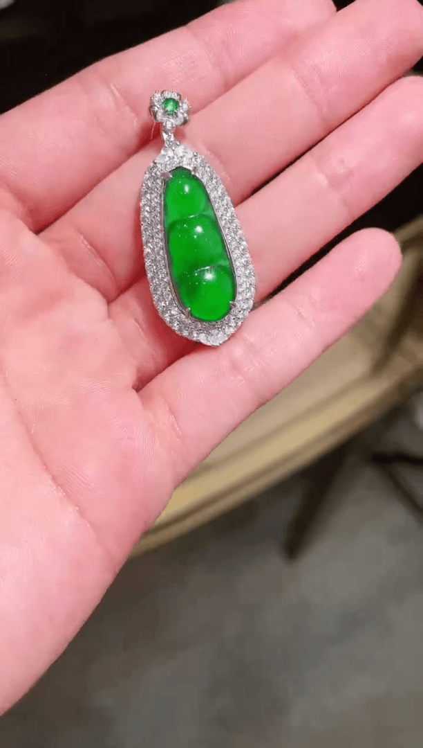 【闪购商品】翡翠吊坠银S925镶嵌天然翡翠A货吊坠多样性发
