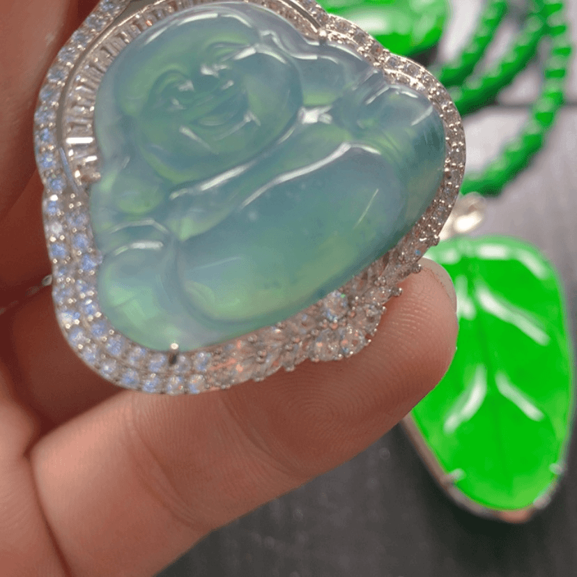 【闪购商品】翡翠颈饰未镶嵌