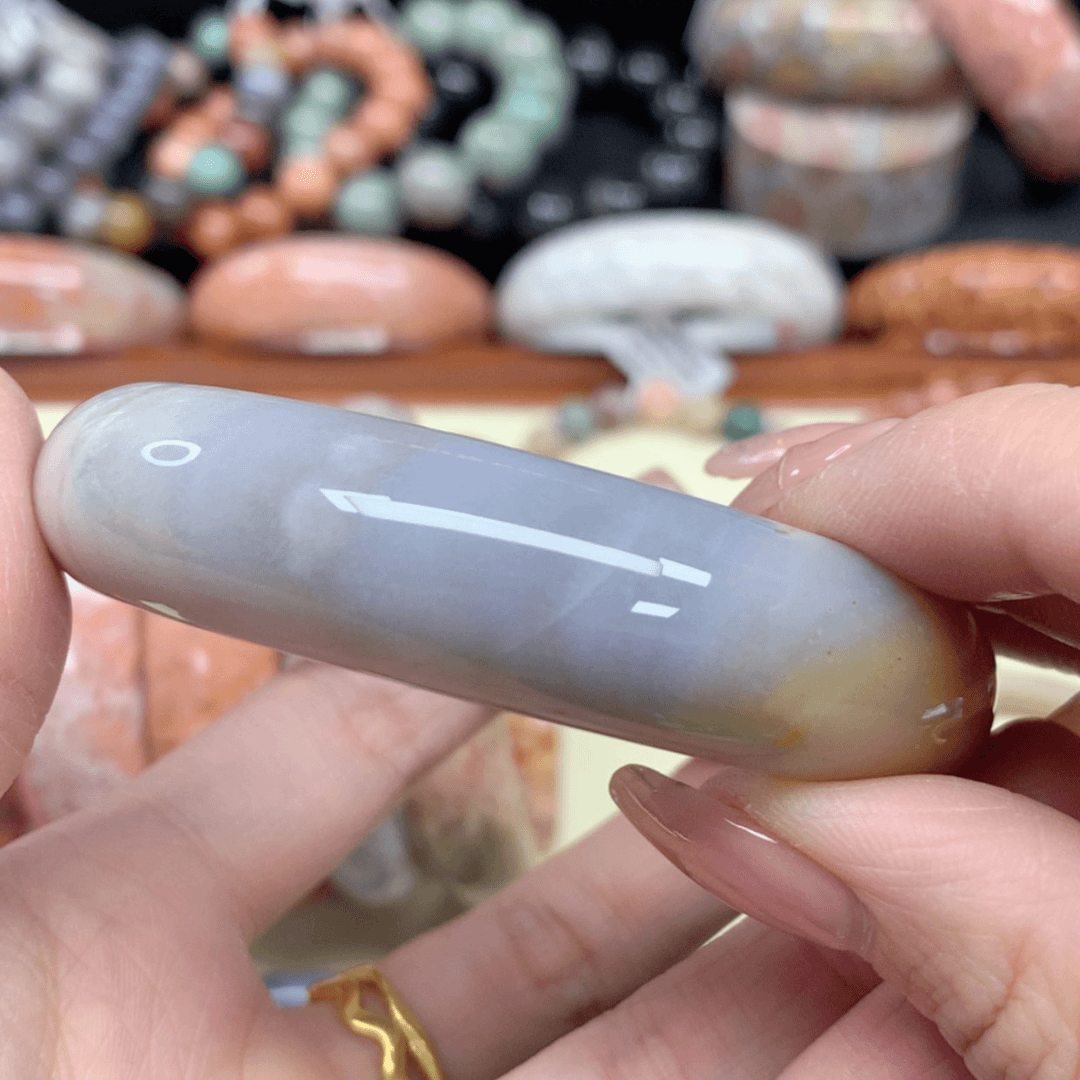 【闪购商品】硅化珊瑚（珊瑚玉）手链未镶嵌宗*灿903