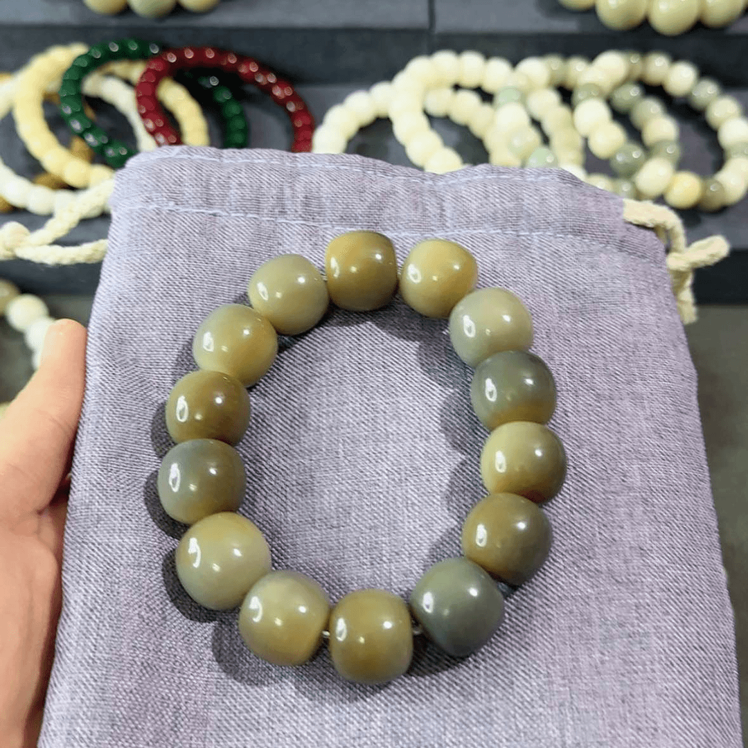 【闪购商品】菩提根/象牙果吊坠小*丑