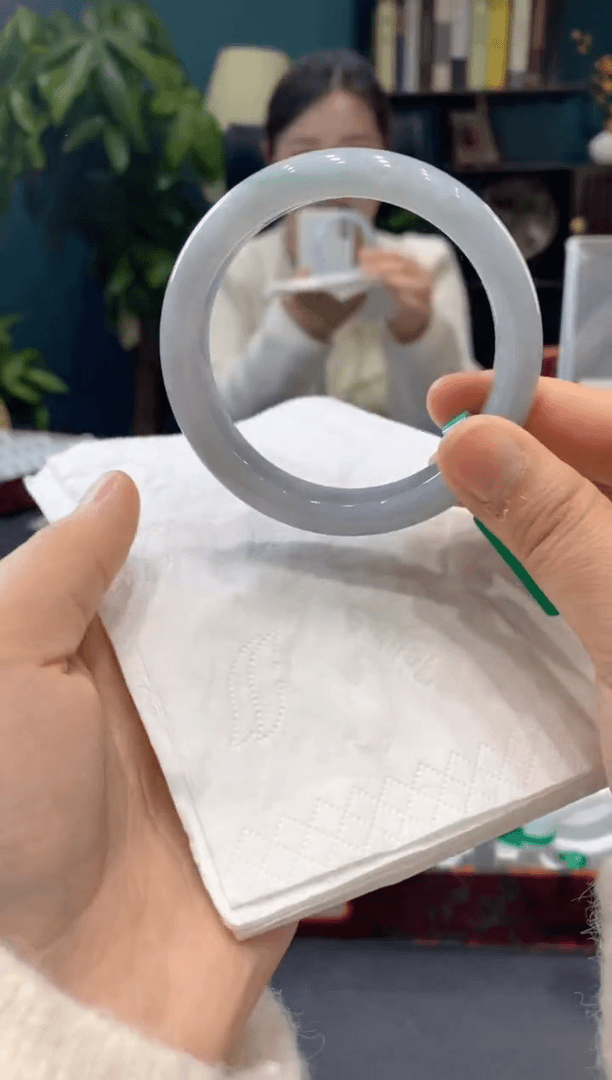 【闪购商品】翡翠手镯未镶嵌18095