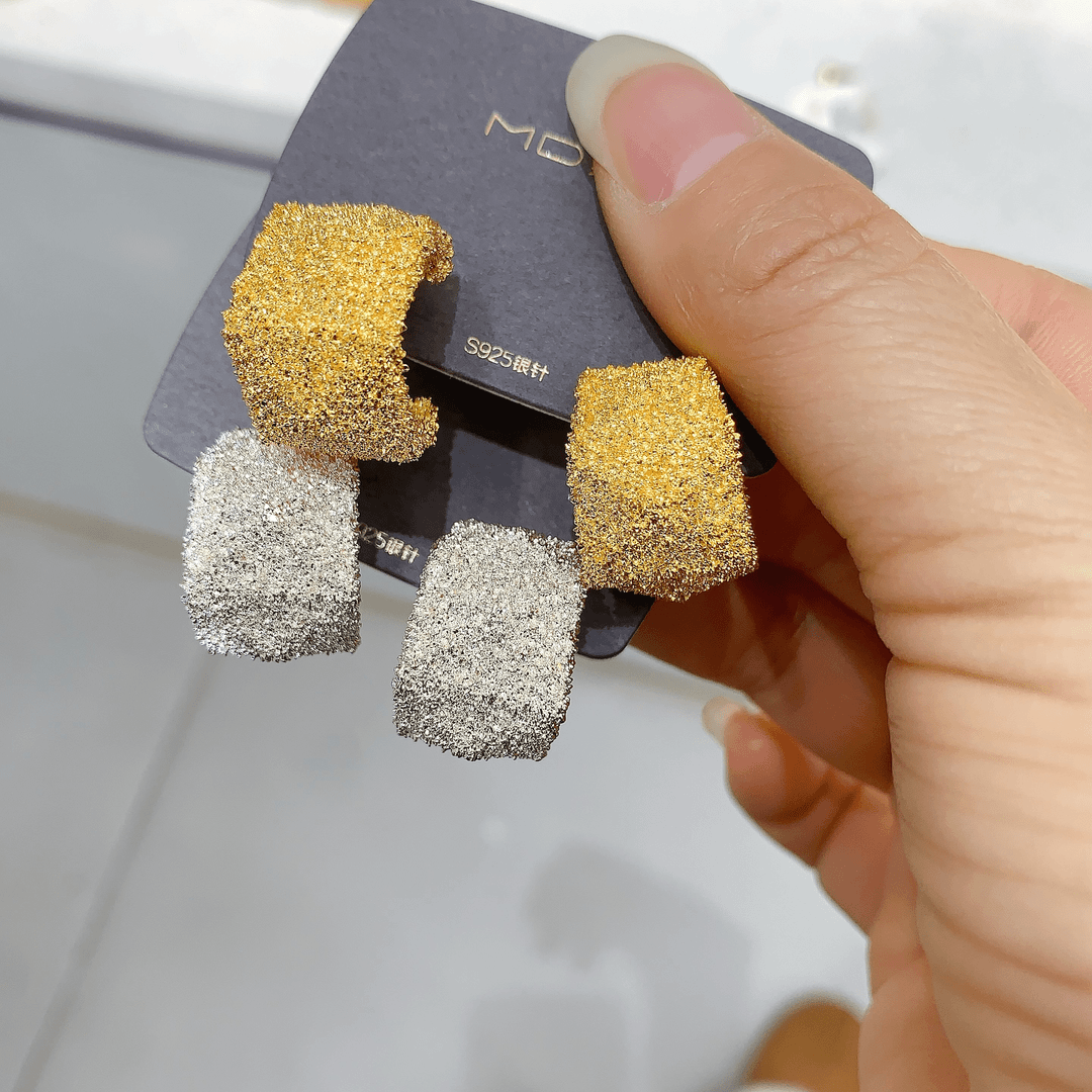 铜合金耳饰 金属个性简约大气c形耳圈高级感独特设计小众圈圈耳环