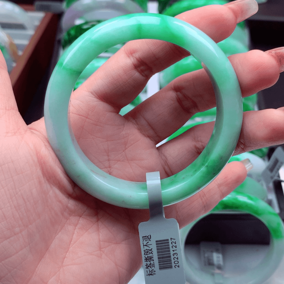 【闪购商品】翡翠手镯未镶嵌