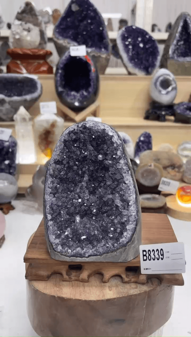 【闪购商品】紫晶大型摆件（非配饰）未镶嵌B8339原皮晶镇