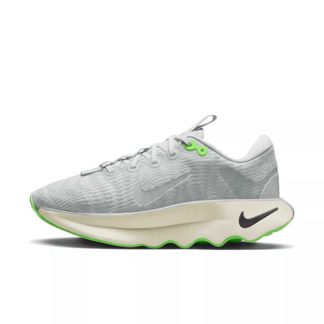 Nike/耐克2023女子新款MOTIVA缓震回弹舒适运动跑步鞋DV1238002