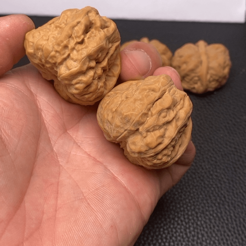 【闪购商品】文玩核桃吊坠铁***黑