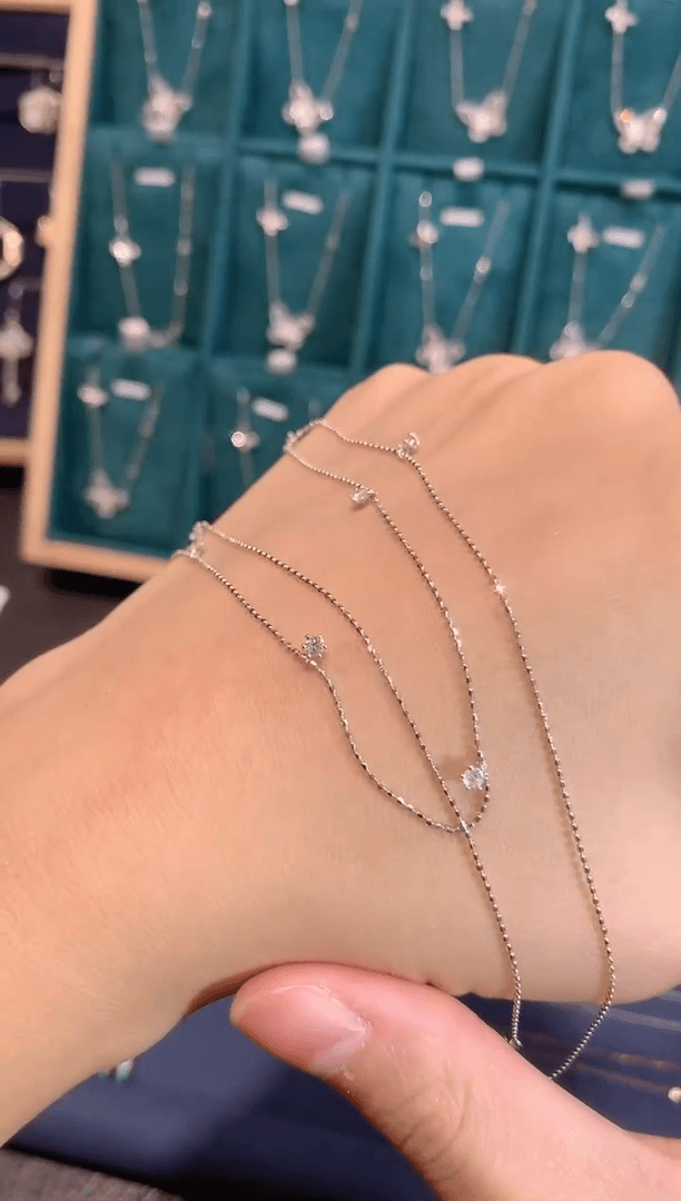 【闪购商品】钻石项链18K金镶嵌白满天星项链