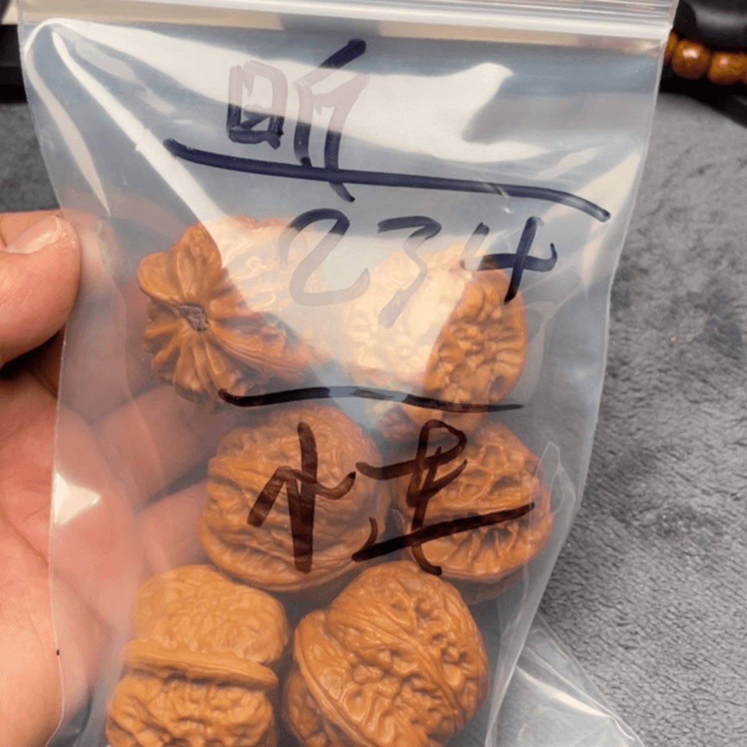 【闪购商品】文玩核桃吊坠昕*