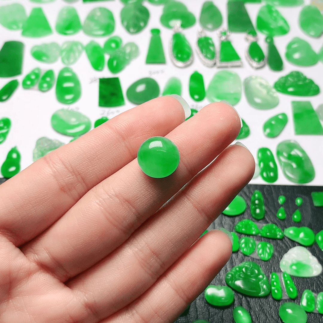 【闪购商品】翡翠颈饰未镶嵌锁*