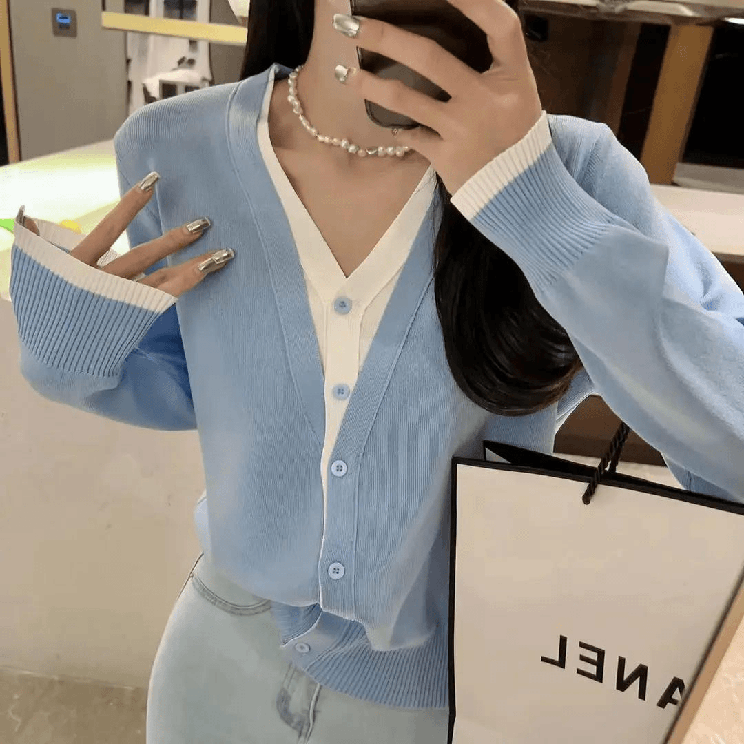 撞色长袖v领假两件针织衫开衫女薄款休闲百搭2023早春新爆款上衣