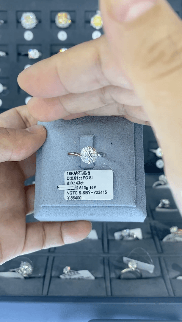 【闪购商品】钻石戒指/指环18K金镶嵌0.51ct戒指
