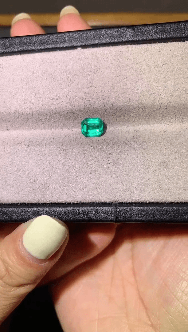【闪购商品】祖母绿裸石未镶嵌1.49ct VVG极微油