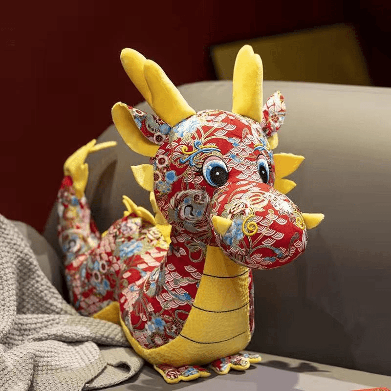 2024新款龙年春节可爱吉祥物生肖龙中国风花布龙毛绒玩具年会礼品
