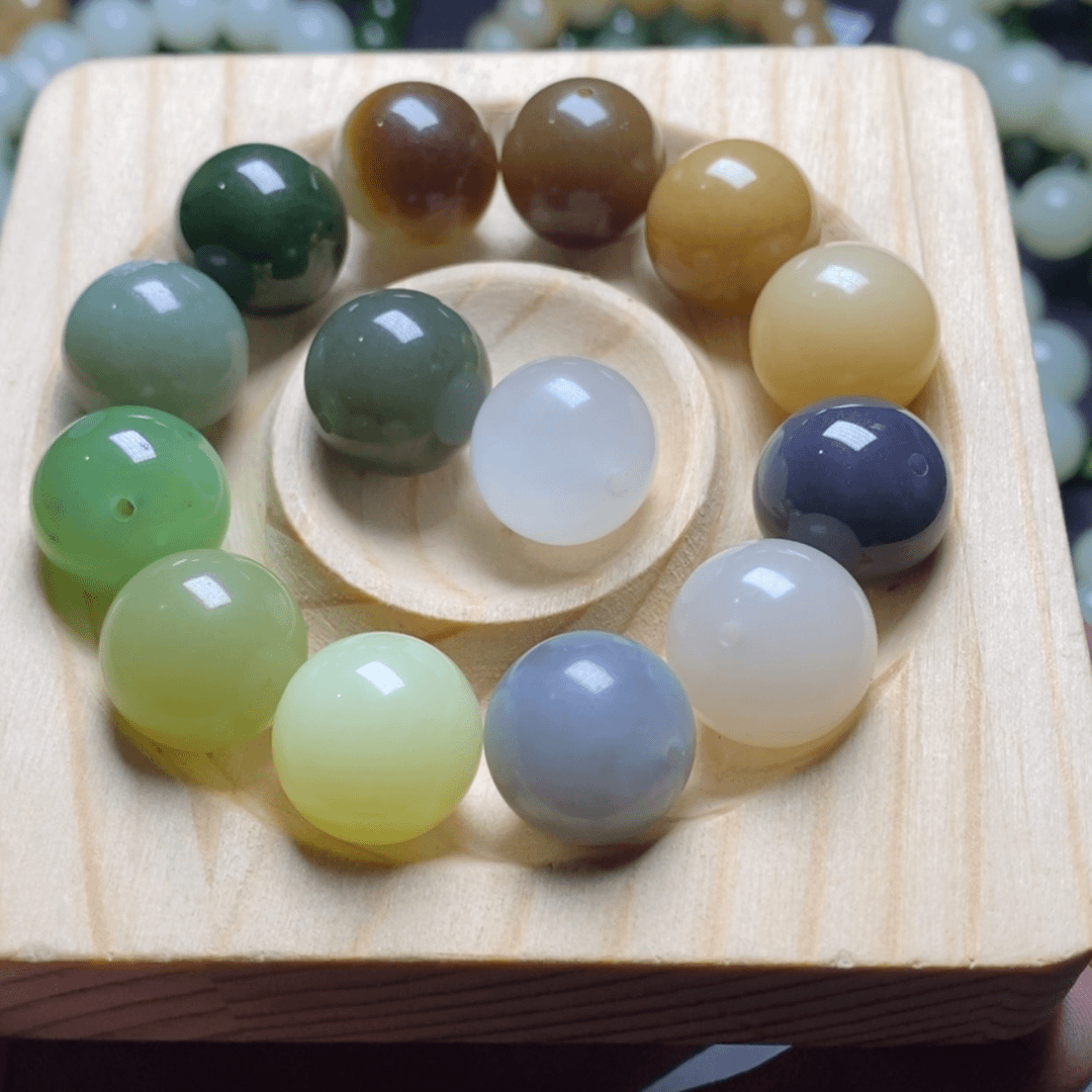 【闪购商品】和田玉手串未镶嵌枫*叶