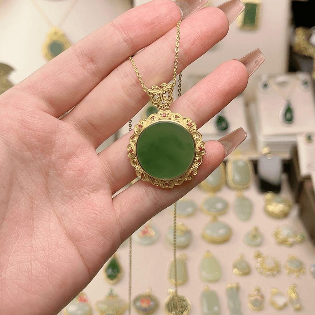 【闪购商品】和田玉吊坠(赠链)未镶嵌