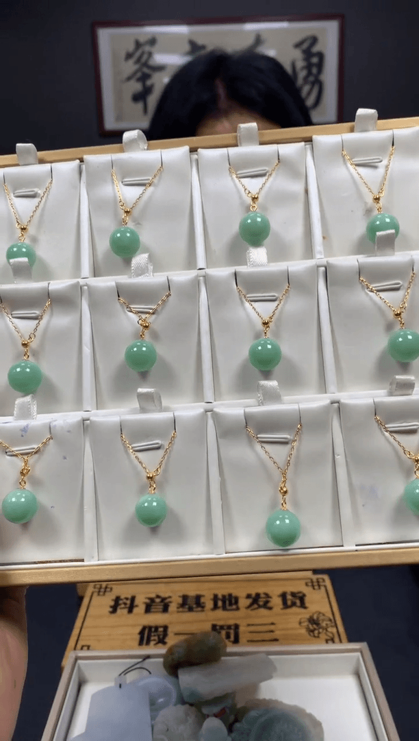 【闪购商品】定制翡翠未镶嵌多样式发405479