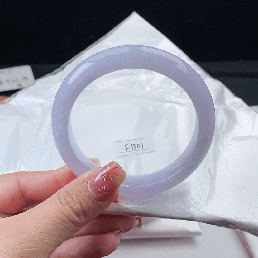 【闪购商品】翡翠手镯未镶嵌瓜*