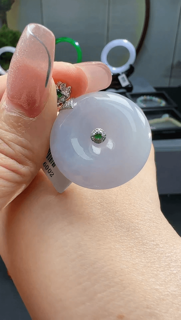 【闪购商品】翡翠颈饰18K金镶嵌1