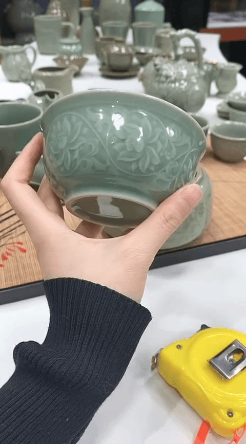 【闪购商品】陶瓷杯缠枝莲纹小碗】1只】TA001