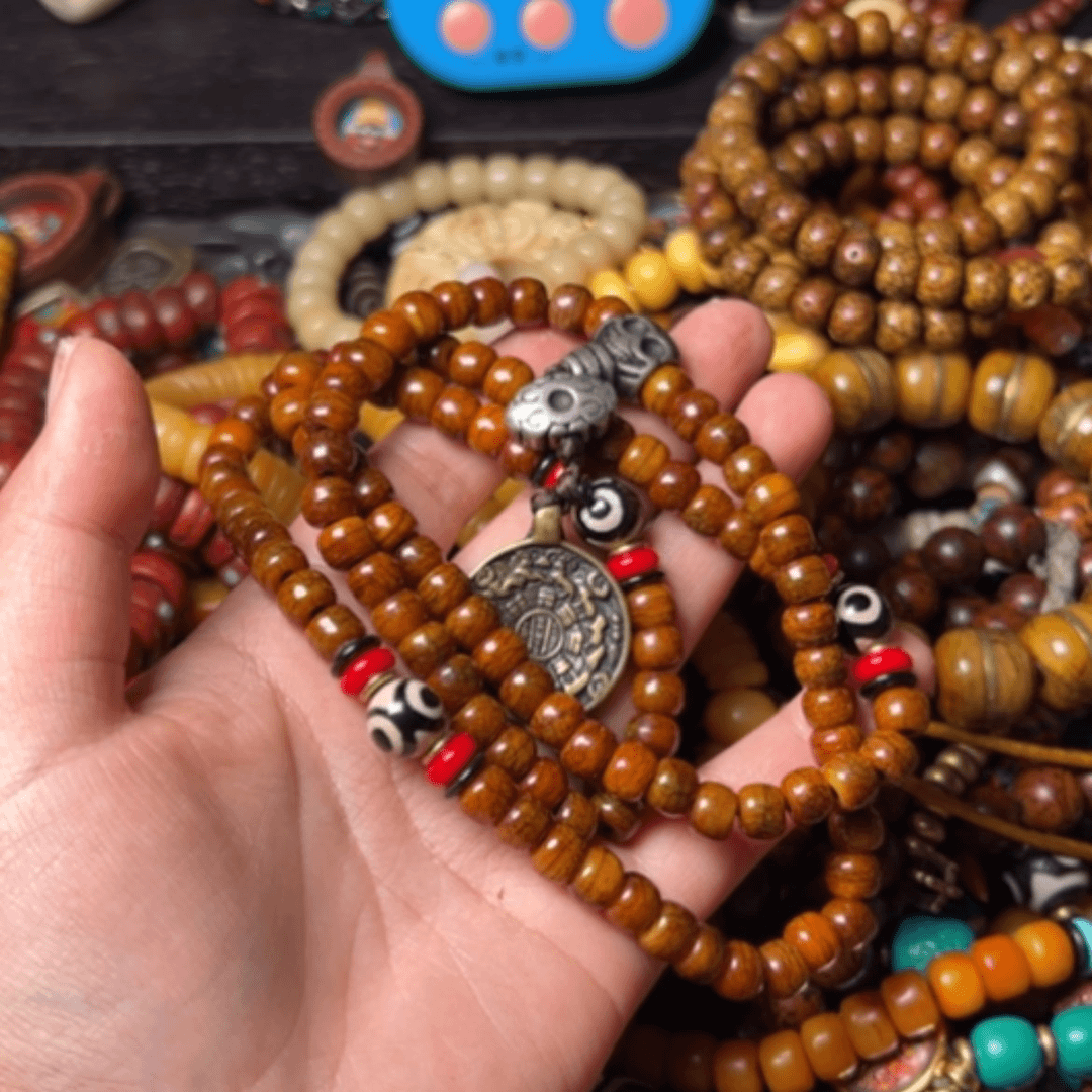 【闪购商品】琉璃颈饰S****?