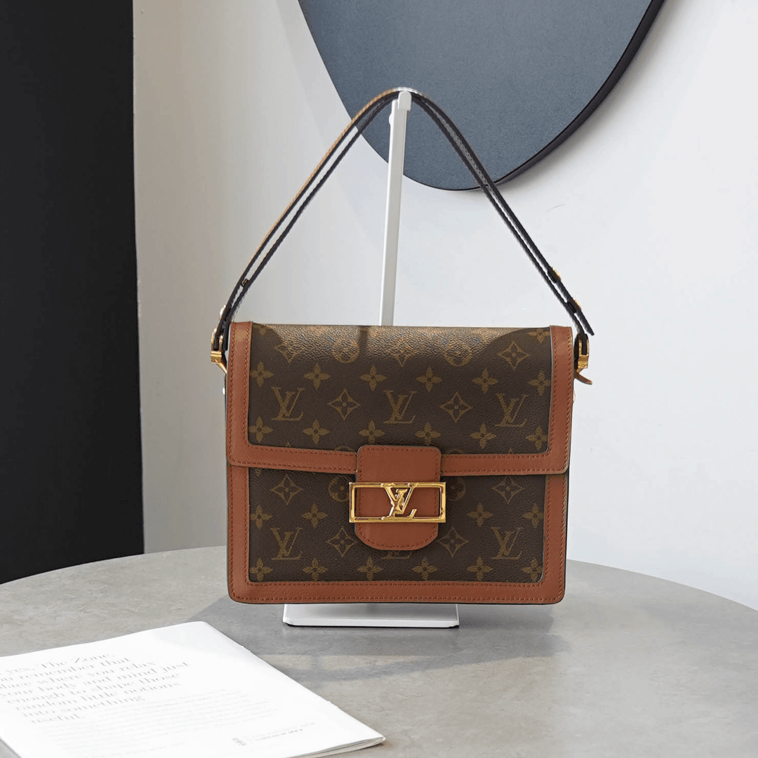 95新 LouisVuitton/路易威登 大有/LV达芙妮单肩包